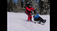 Sitskiing with Danielle 2022_Moment(4)
